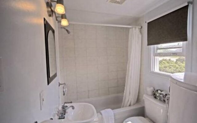 Hotel Motel Rocher Percé B&B