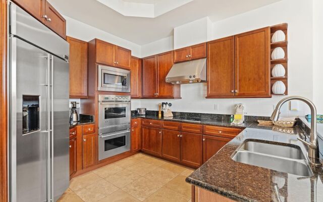 Indigo East 2103 Penthouse W/cabana