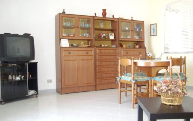 Apartment Lungomare Cristoforo Colombo - 3