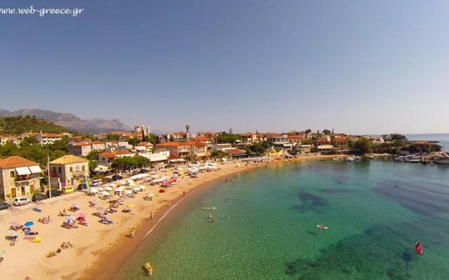 Mani Summer Escape - Spacious Home, Fully equipped