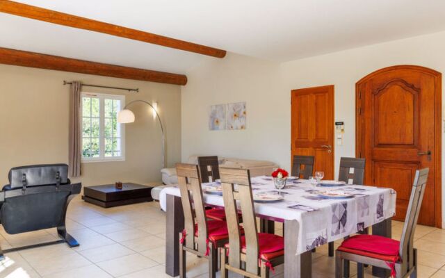 Holiday Home La Garrigue - PUJ100