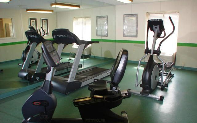 Extended Stay America Suites Pittsburgh Airport