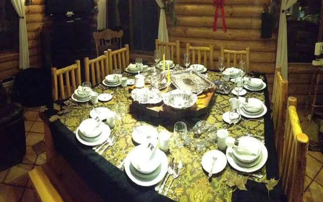 The Aspen Moose Vacation Cabin