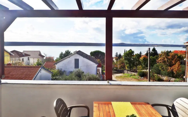 Apartment in Maslenica With Sea View