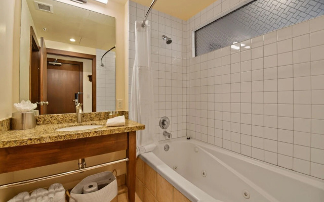 Sundial C109a Hotel Room, Park City