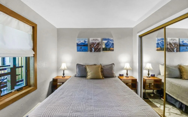 Inner Circle Condominiums