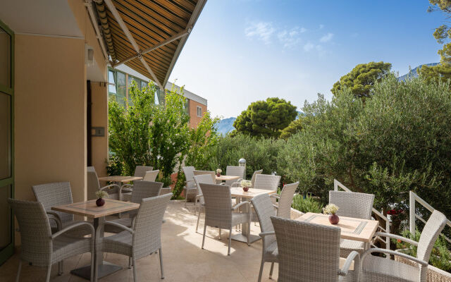 Bluesun Mala Berulia