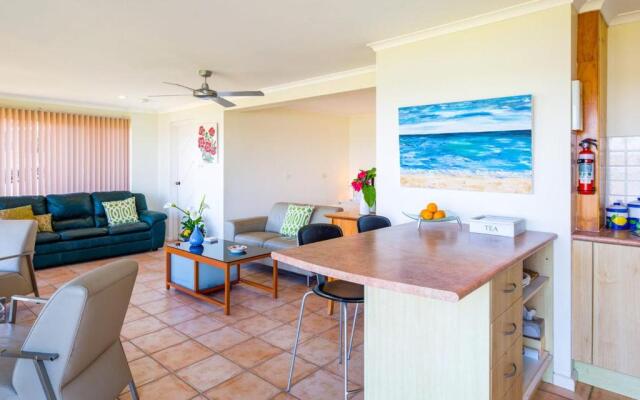 ALEXANDRA SUITE Gerroa 4pm Check Out Sundays
