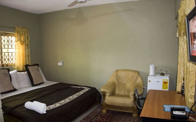 Telecentre Hotel