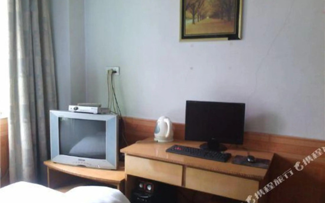 Shangtong Hostel