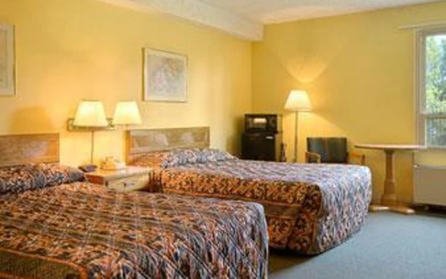 Super 8 Manassas/I-66