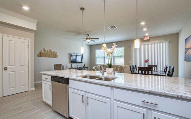 Compass Bay- 4 Bedroom Townhome- 1960CY