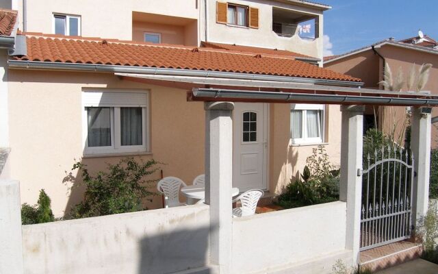 Urban apartment Ljiljana