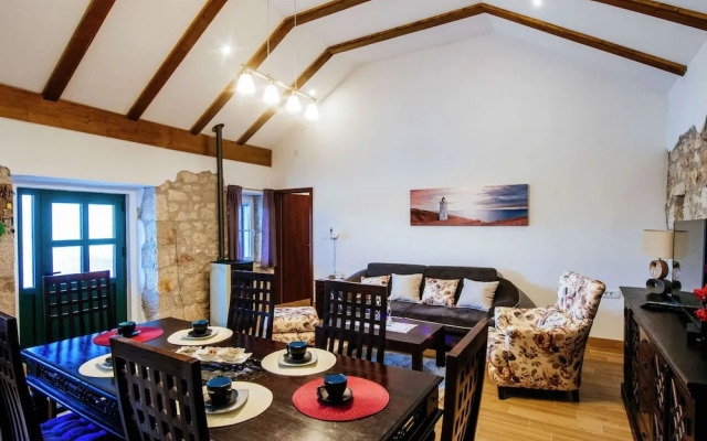 Lovely Holiday Home With Private Infinity Pool