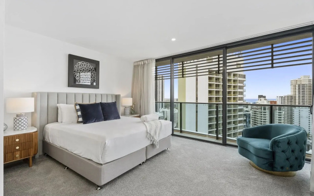 The Oracle Resort Broadbeach - GCLR