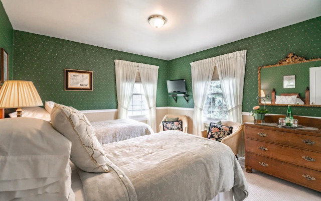 Abacot Hall Bed & Breakfast