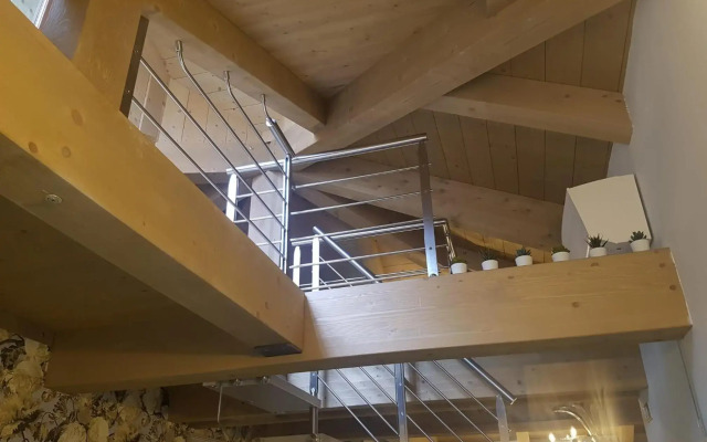 Ca' Cappello Venice Apartment 2 with Canal View