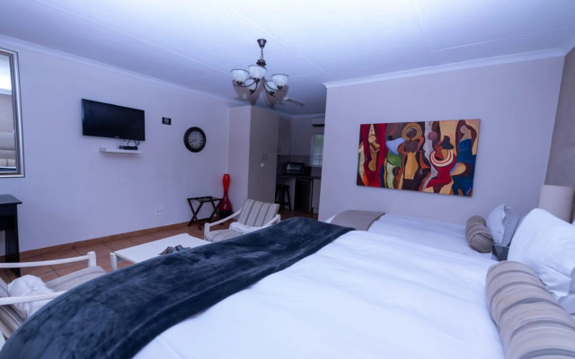 Hutten Heights Lodge by Ilawu