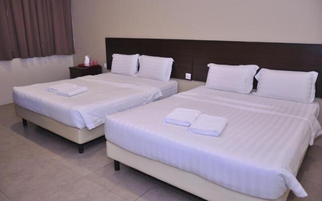 Kuching Transit Inn