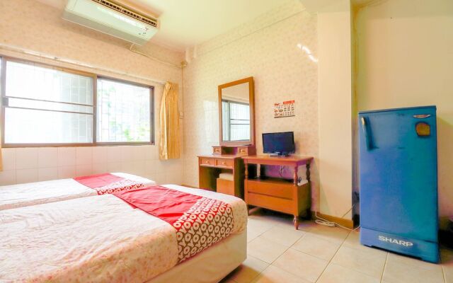 OYO 583 Sweethome Guest House