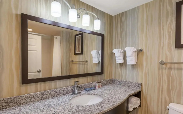 Wingate By Wyndham Tulsa