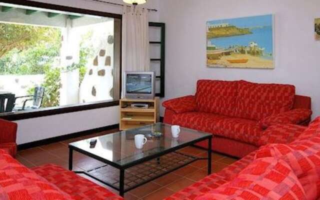 Villa 2 Bedrooms With Pool And Wifi 106084