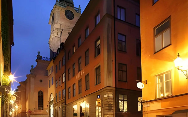 Lady Hamilton Hotel