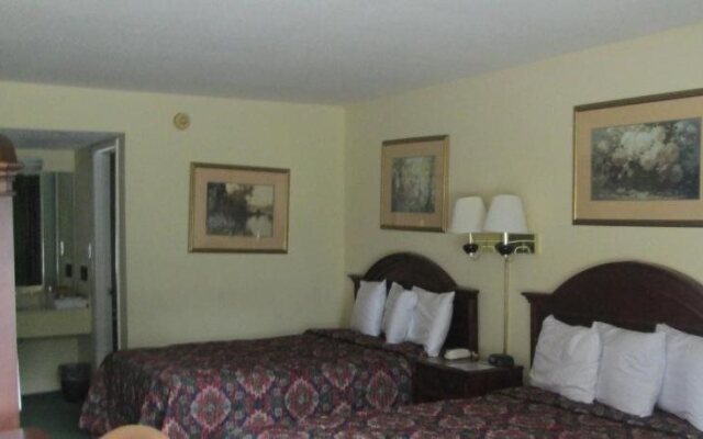 Regency Inn Fayetteville/Fort Bragg