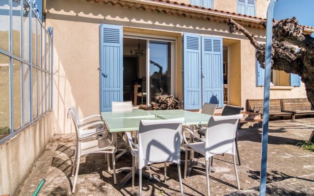 Secluded Holiday Home in Aups With Garden