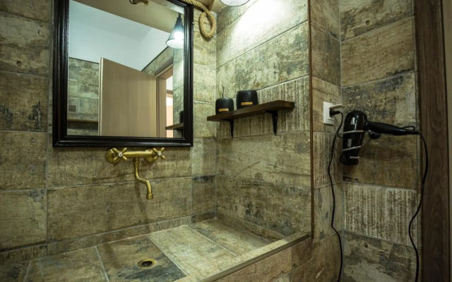 EvaEle Luxury Apartments