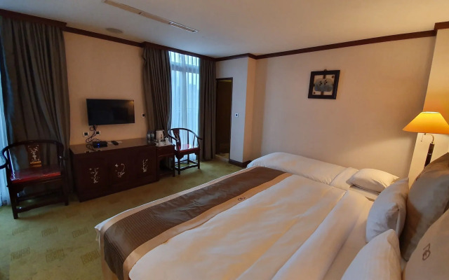 Rich Garden Hotel
