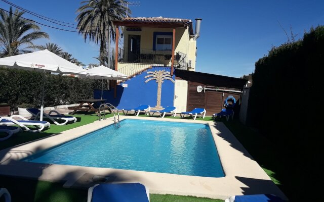 Hostal Oasis