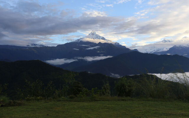 Himalayan Deurali Resort