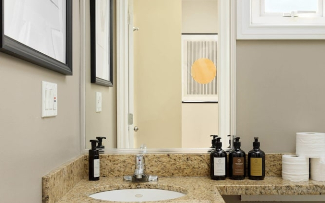 4665 Canadaway - Unit 4