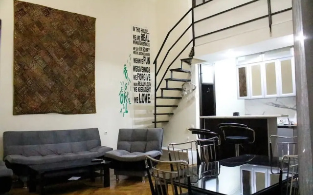 Duplex on Leonidze Street