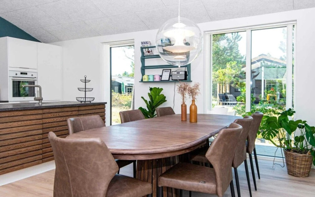 6 Person Holiday Home in Romo