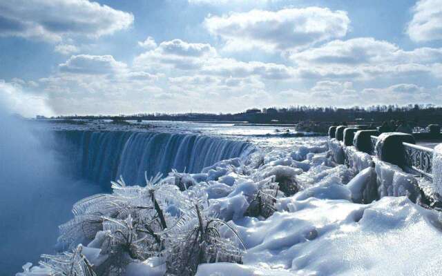 Embassy Suites by Hilton Niagara Falls Fallsview