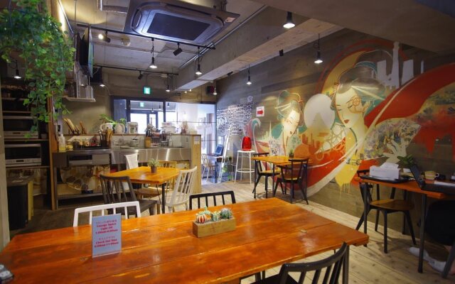 Tora Hotel Asakusa - Hostel
