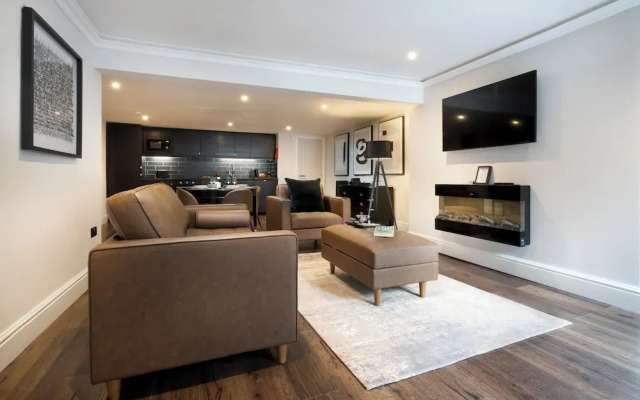 Courtyard Apartments