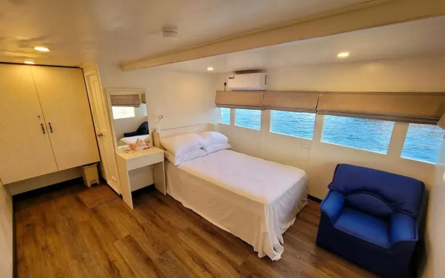 The Maverick Surf and Dive Boutique Hotel