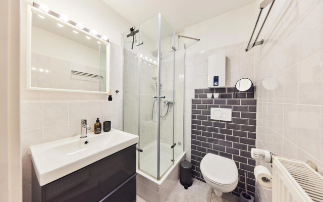 CITY-Apartment in TOP-Lage, WLAN, NETFLIX, Boxspringbett