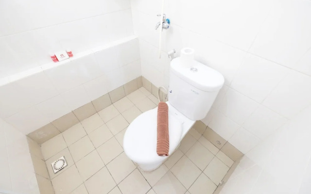 Spacious and Cozy Bassura City Apartment