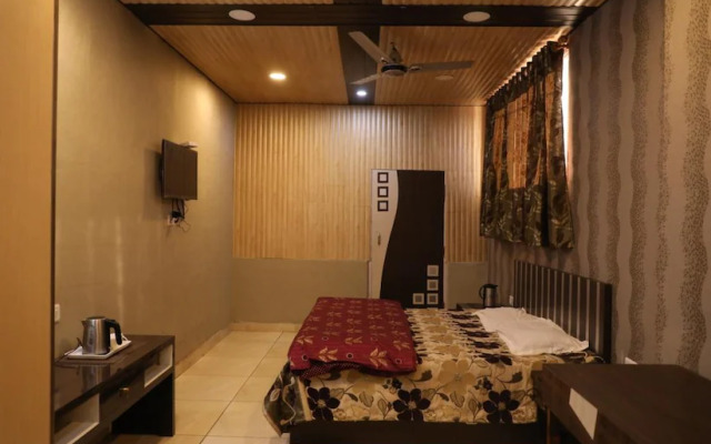 Hotel Moon And Restaurant