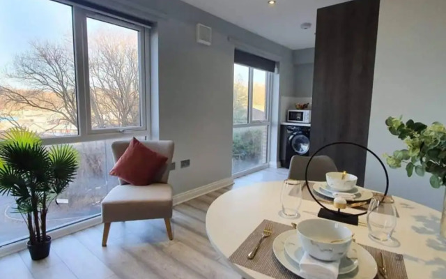 Inviting 1-bed Apartment in the Heart of Sheffield