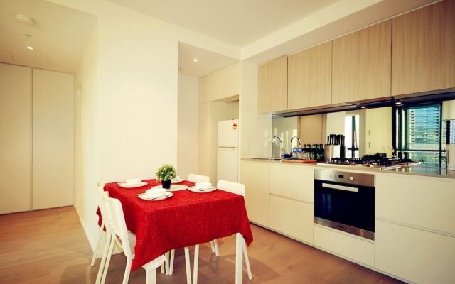 Onelife Docklands Luxury Apartment