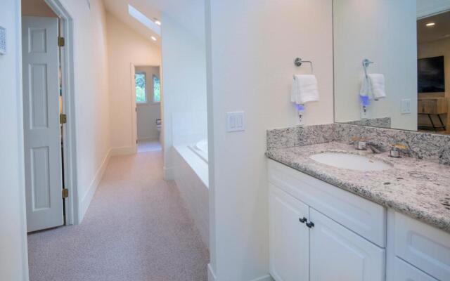 Modern Beaver Creek Private House