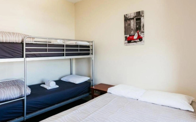 Six Degrees Boutique Hotel