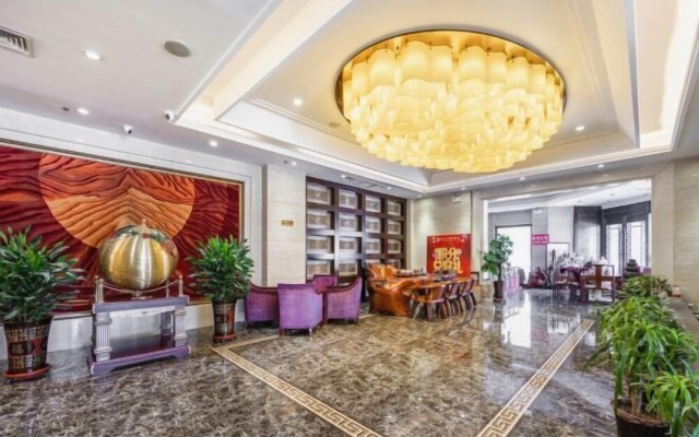 Hanwu International Hotel (Wuwei Pedestrian Street Branch) – Lobby – Wuwei
