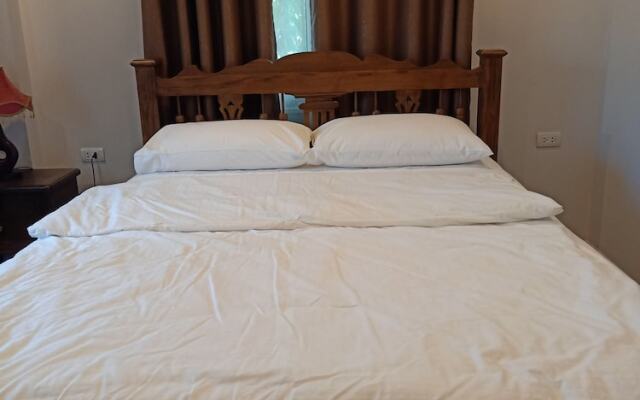 At Wara Bed And Breakfast