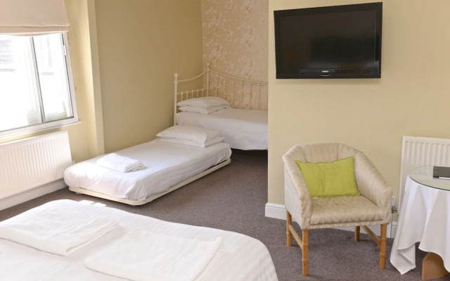 Limes Hotel